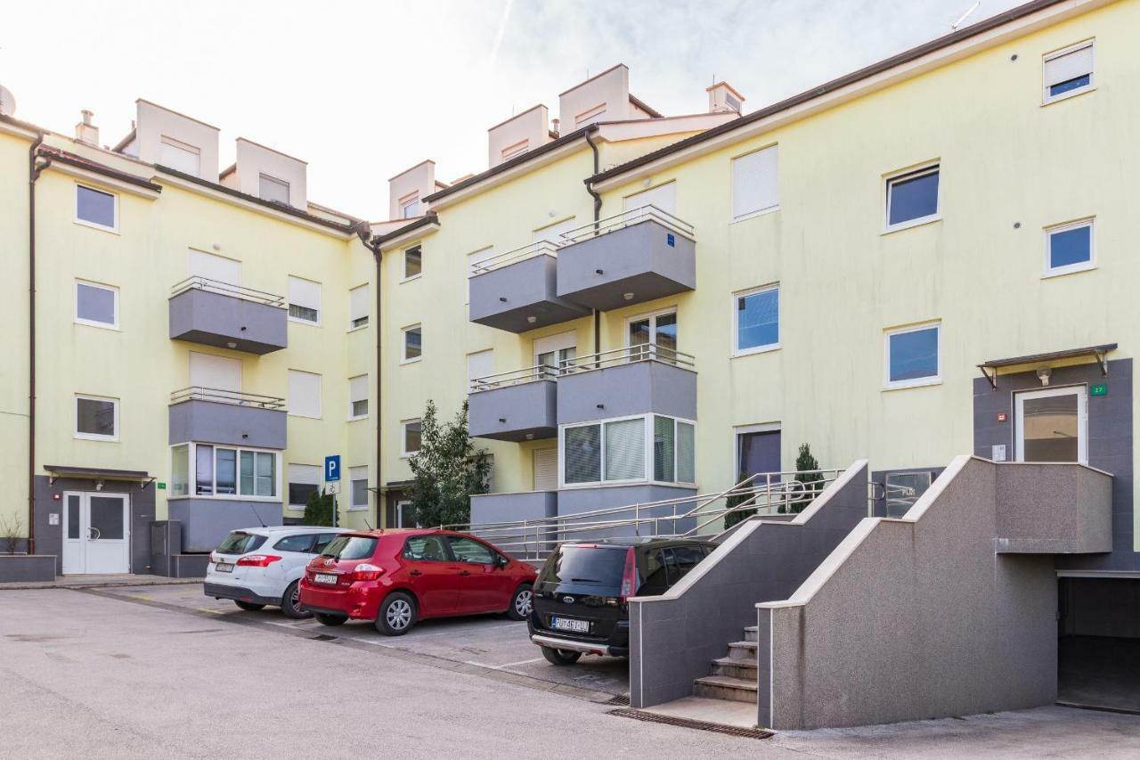 Apartment Klara Пула Екстер'єр фото